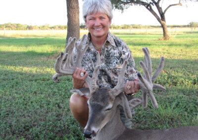 Trophy Whitetail Deer Hunt in Texas